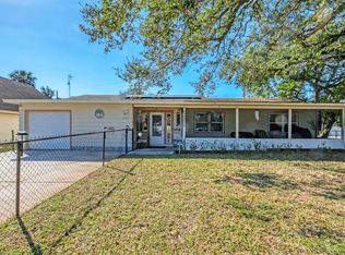 2202 21st St W, Bradenton, FL 34205