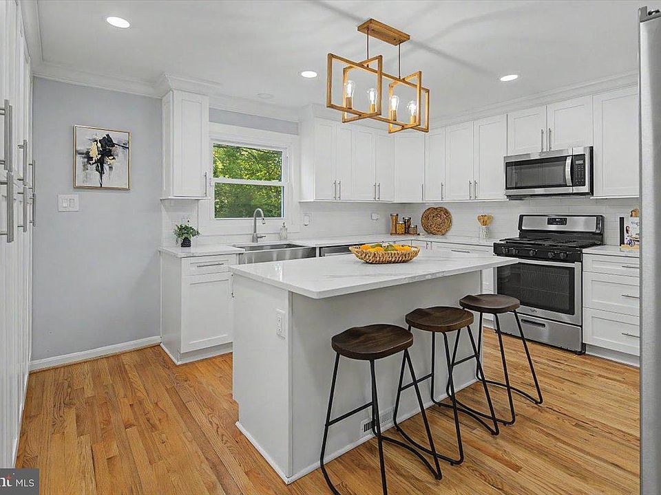 1st image of 4612 Steadman Pl
