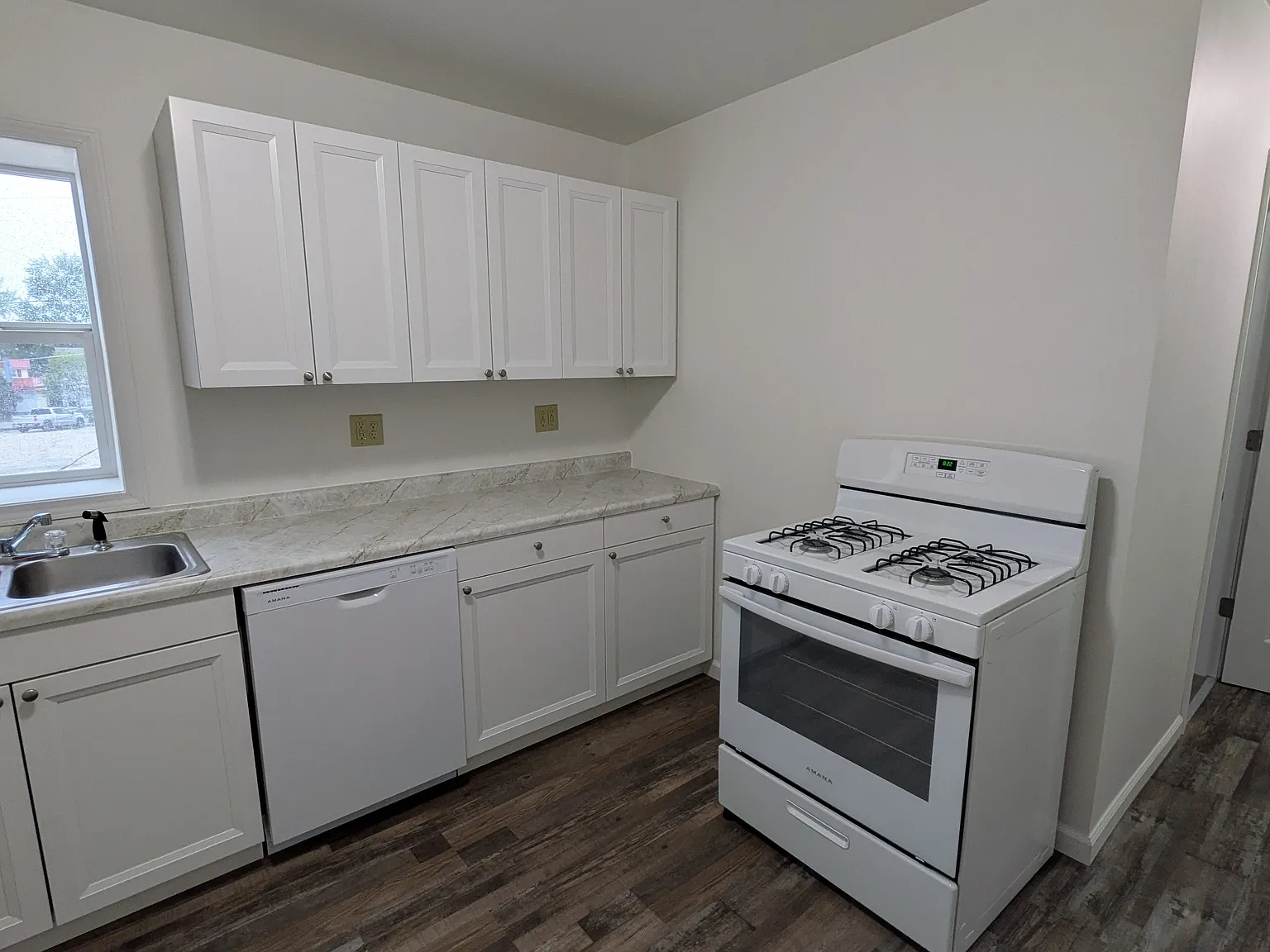 130 W Fayette St — Photo 2