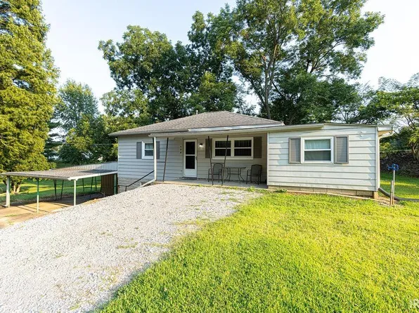 520 Center St, Rockport, IN 47635