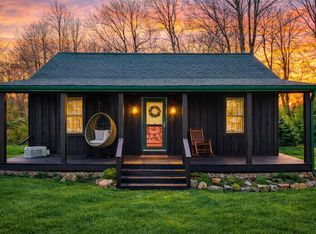 1435 Pilot Rd, Stanton, KY 40380
