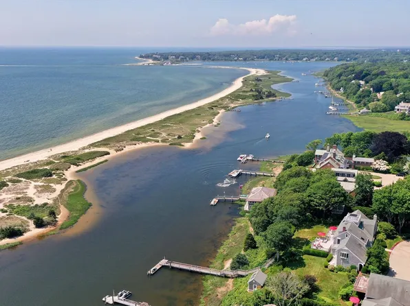 789 S Main St, Barnstable, MA 02630