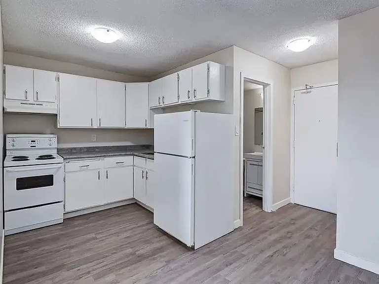 865 Confederation Dr — Photo 15