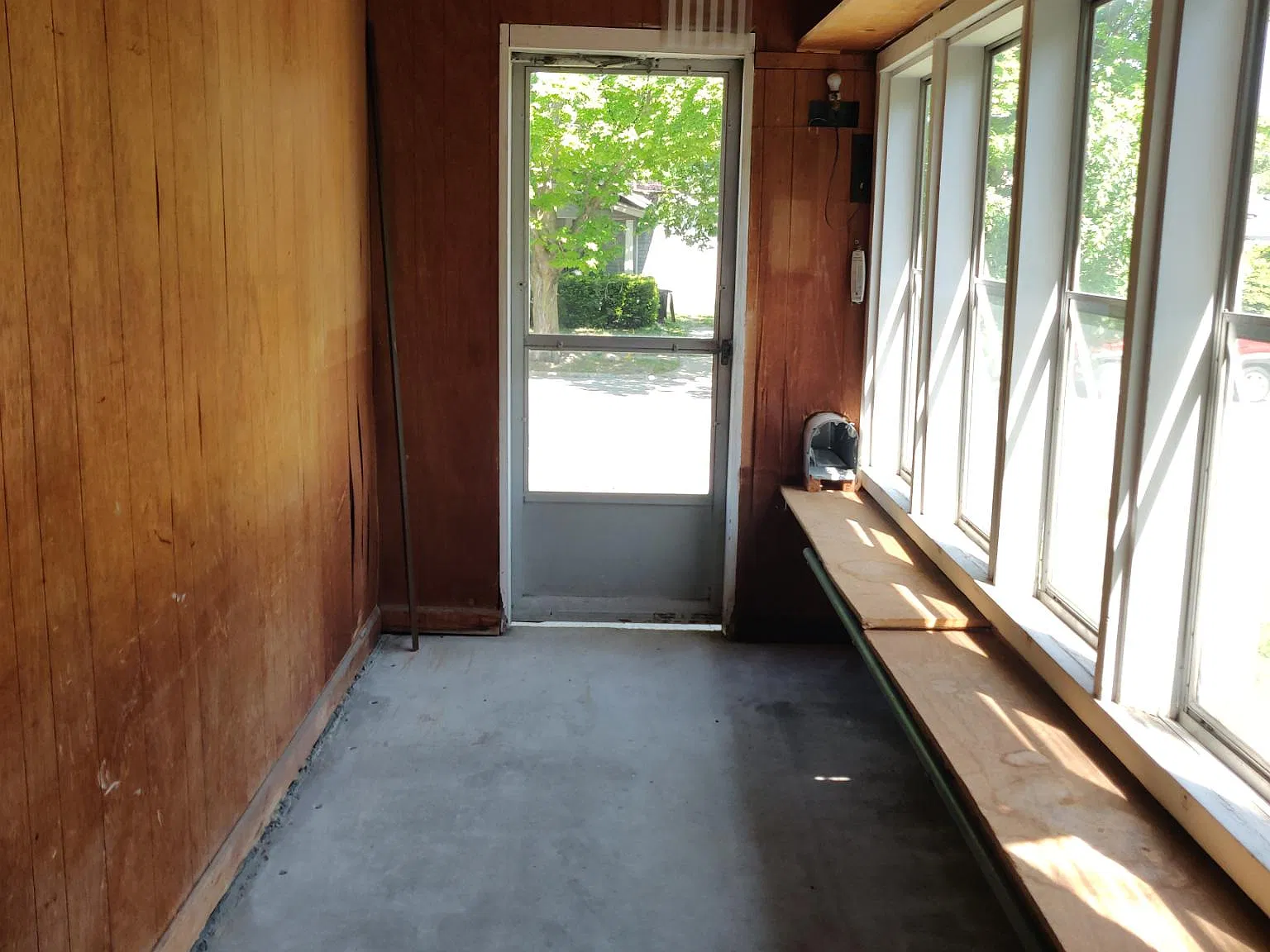 3 bed, 1890 sqft, $1,500 — Photo 2