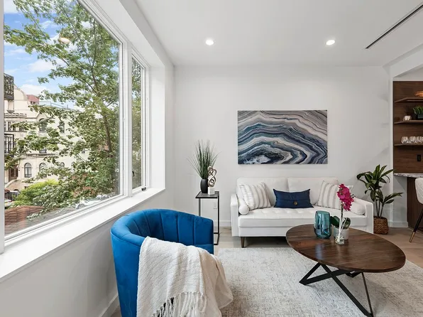 88 Herbert St APT 2R, Brooklyn, NY 11222