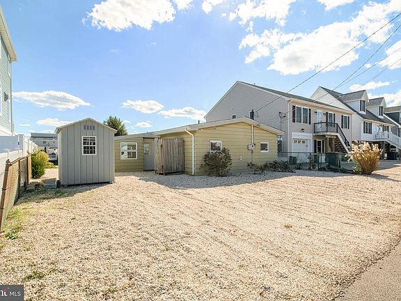 2nd image of 51 Claudia Ln