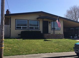 831 Perrott Ave, Loleta, CA 95551