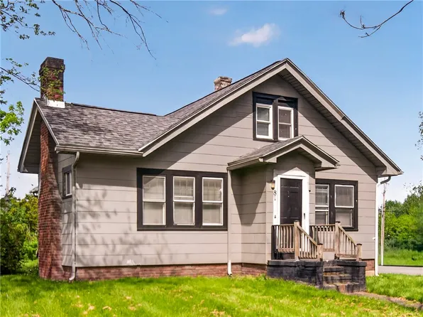 81 Baier Dr, Rochester, NY 14606