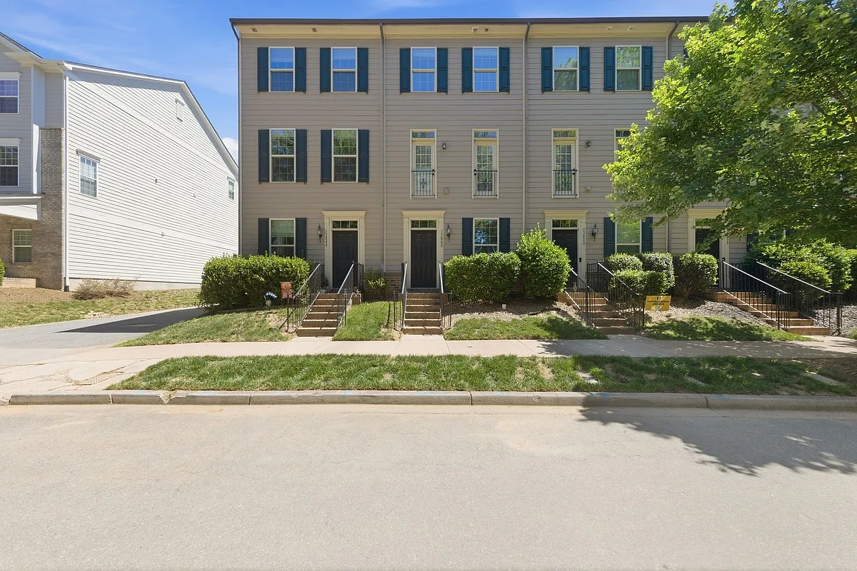 Building Photo - 13842 Winmau Ln