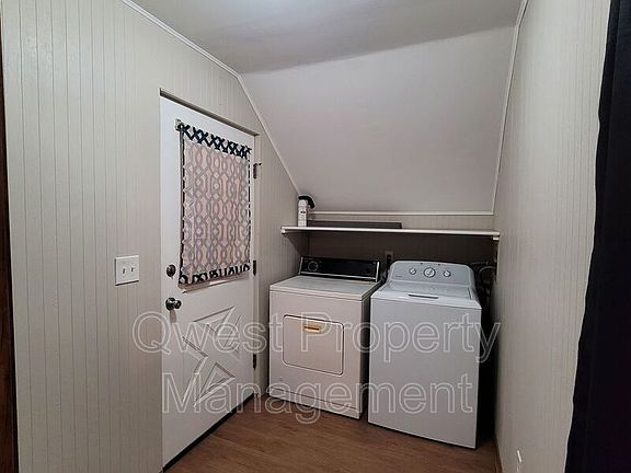 4th image of 1401 Valley Ave NW #2