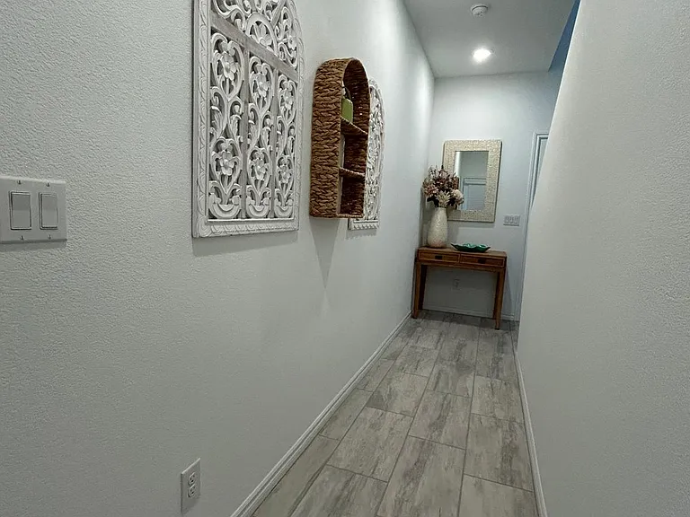 233 McArthur Peak Ave #1 — Photo 7