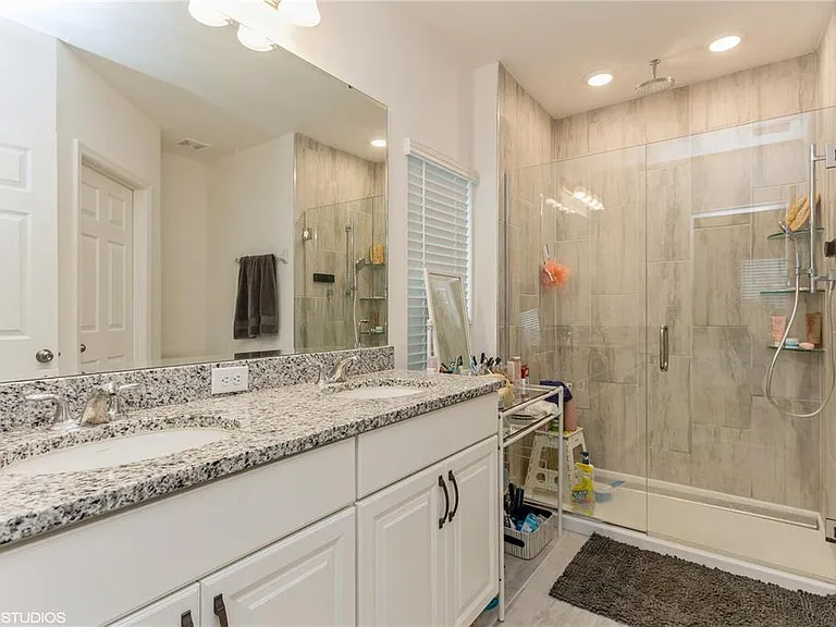 6985 Wilson Pasture Ave — Photo 9