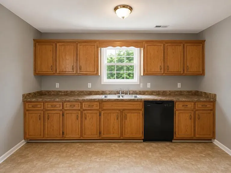 208 Ruf Dr — Photo 8