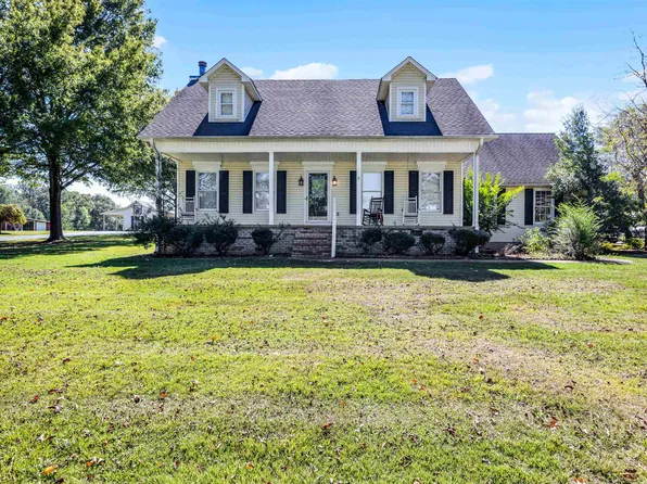 120 Nellie Ln, Savannah, TN 38372