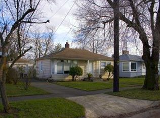 1222 SE 87th Ave, Portland, OR 97216