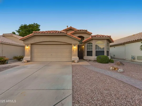 1516 E CHEYENNE Street, Gilbert, AZ 85296