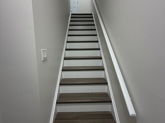 3rd image of 54 Natalie Ct