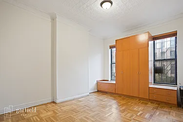 Rented by Garfield Realty 