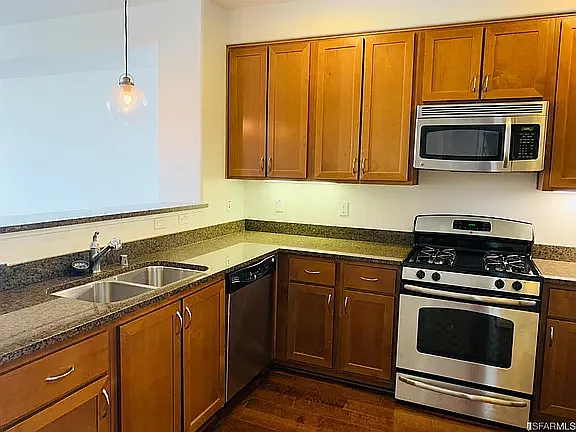 1388 Broadway #378 — Photo 24