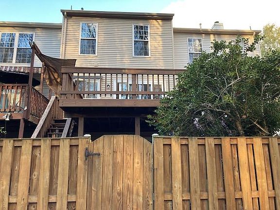 Deck (16 x 15 feet)