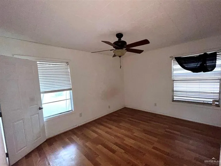 1822 E Madison Ave — Photo 3