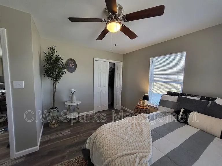 1901 E Highway 276 #10 — Photo 12