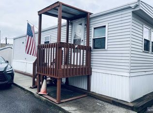 39 Adult Dr, Moonachie, NJ
