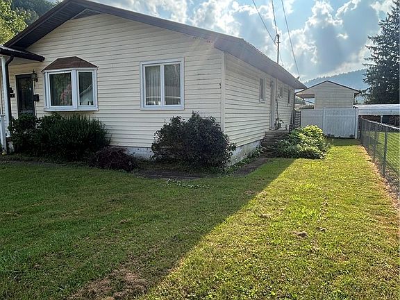 3rd image of 31 Lincoln Ct