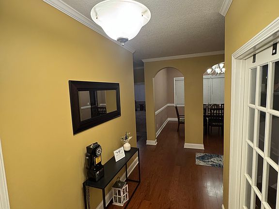 4th image of 15 Phoenix Rd
