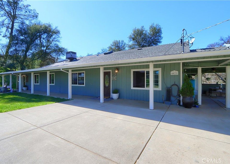 1st image of 4421 Scrubby Oak Rd