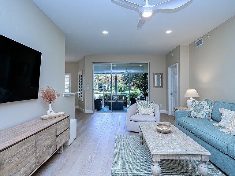 1190 Egrets Walk Cir #102 — Photo 1