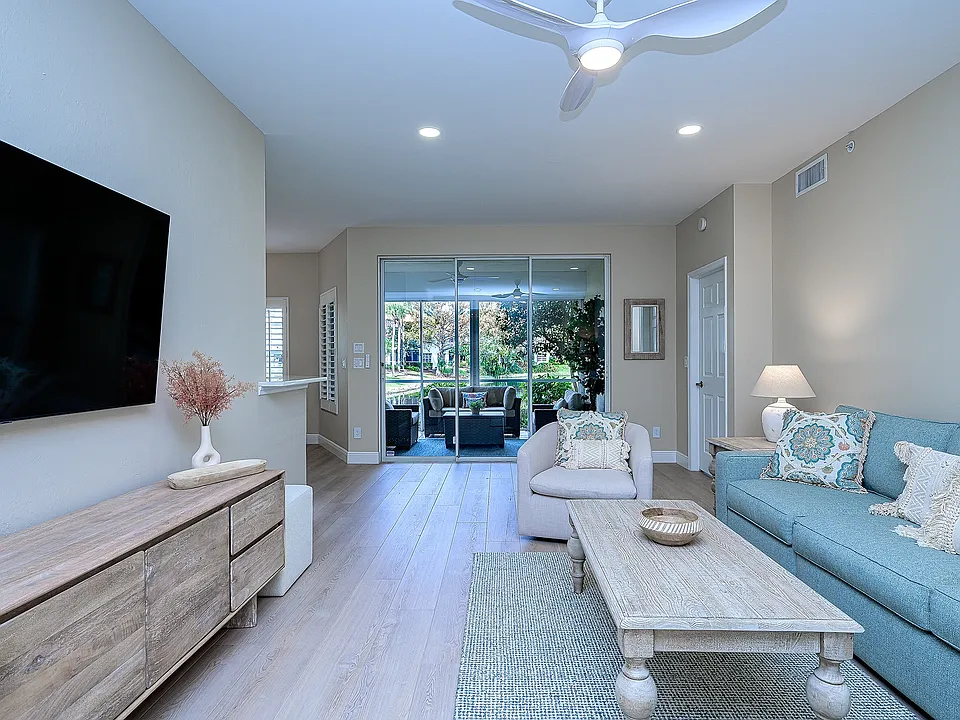 1190 Egrets Walk Cir #102