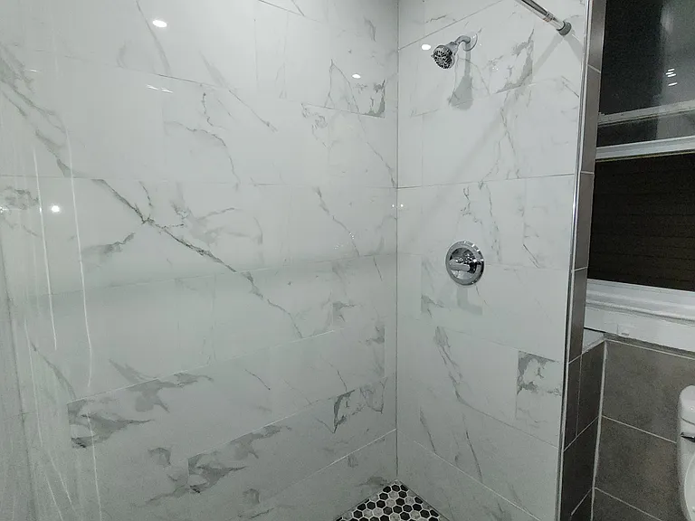 1023 Magnolia Ave #7 — Photo 2