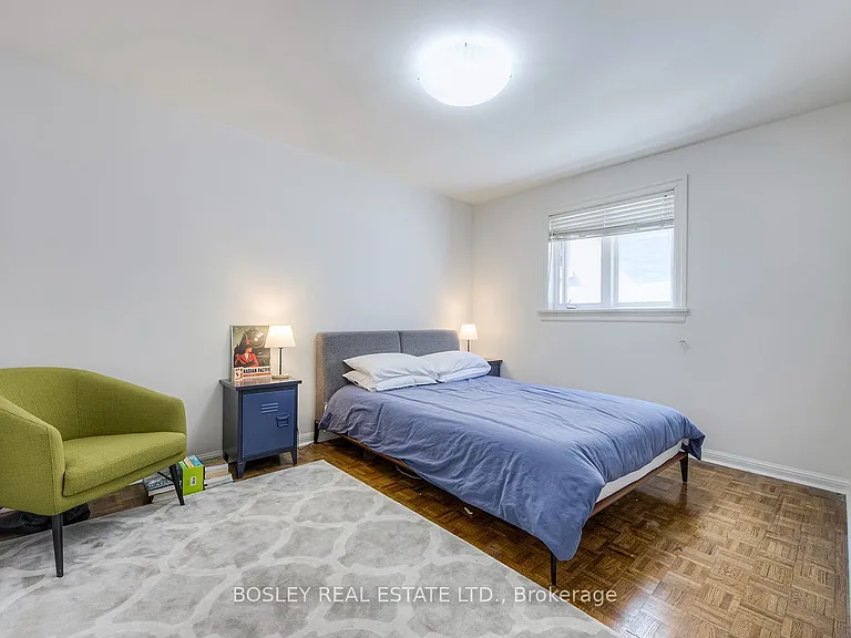 98 Sherwood Ave — Photo 29