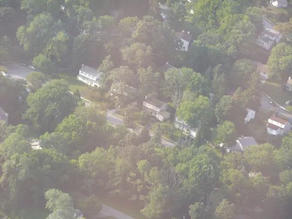 13 Morris Cir, Wayne, PA 19087
