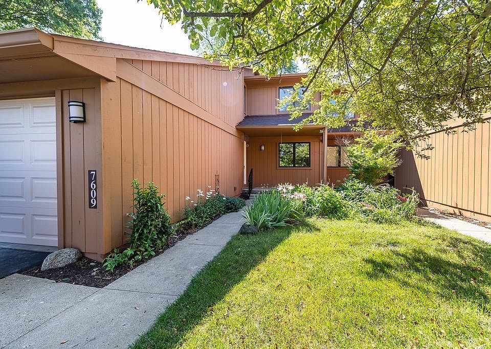 1st image of 7609 Cottonwood Ln