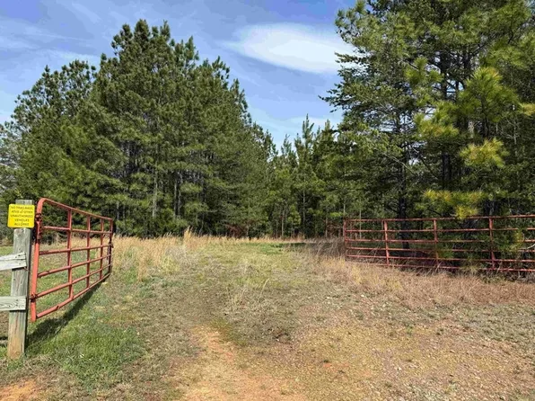 Wyatt Farm Rd #612, Callands, VA 24530