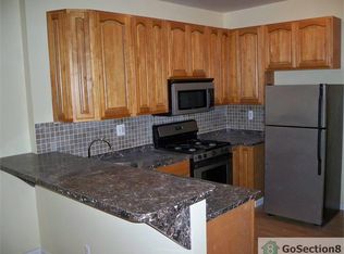 5434 Spruce St, Philadelphia, PA 19139