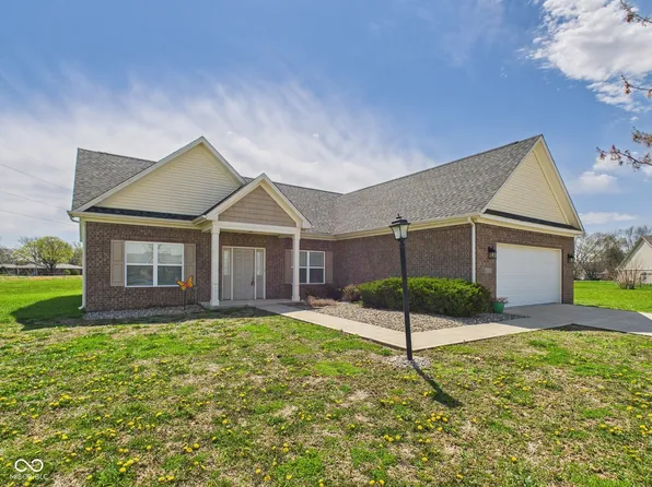 6606 Colt Ln, Anderson, IN 46013