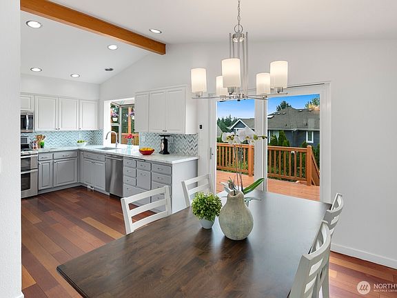 4th image of 5508 162nd Avenue NE