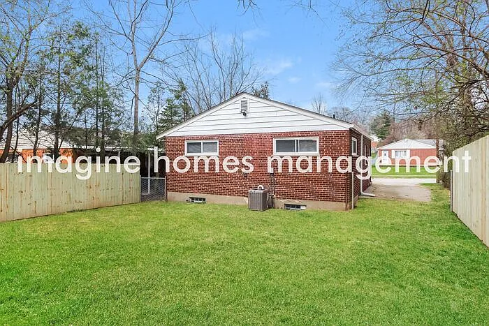 4963 Schroer Ave — Photo 12