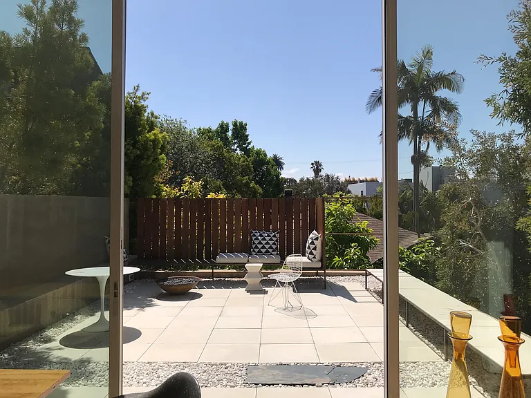 653 1/4 Milwood Ave — Photo 5