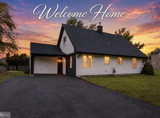 37 Blackwell Ln, Willingboro, NJ 08046