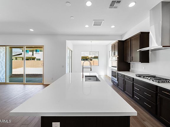 3rd image of 8722 W DENTON Lane