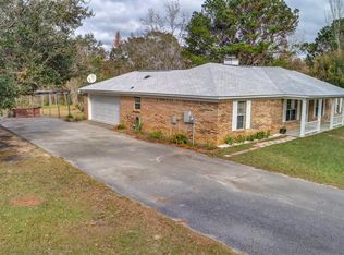 11482 Oaklawn Rd, Biloxi, MS 39532