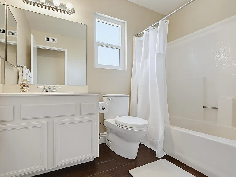 2756 Southampton Rd — Photo 25