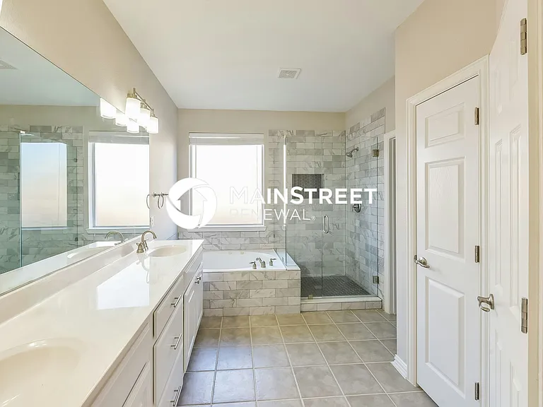 Main Bathroom