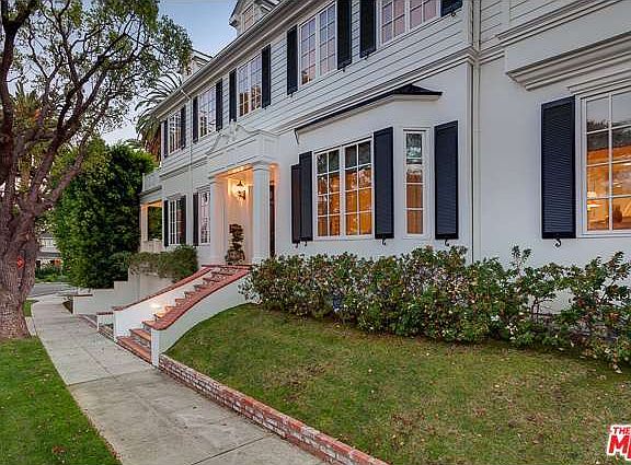 3rd image of 10306 Rossbury Pl