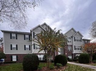 412 Scholastic Dr, Winston Salem, NC 27106