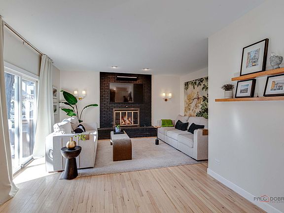 4th image of 613 E Golf Rd